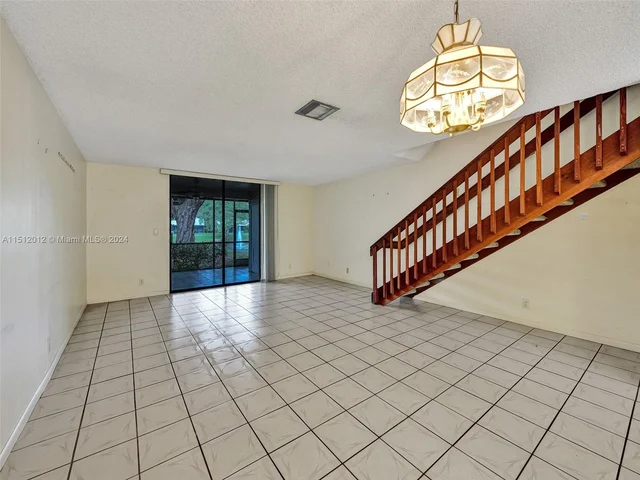 7890 Lago Del Mar Dr # 143, Boca Raton FL 33433