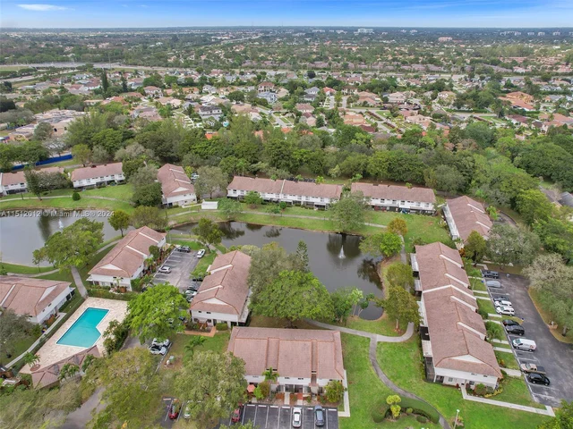 7890 Lago Del Mar Dr # 143, Boca Raton FL 33433