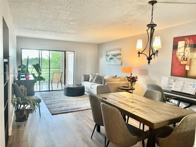 9235 SW 8th St # 507, Boca Raton FL 33428