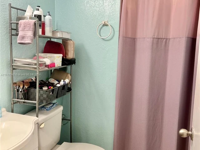 9235 SW 8th St # 507, Boca Raton FL 33428