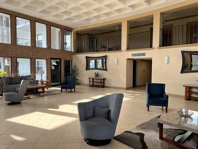 9235 SW 8th St # 507, Boca Raton FL 33428