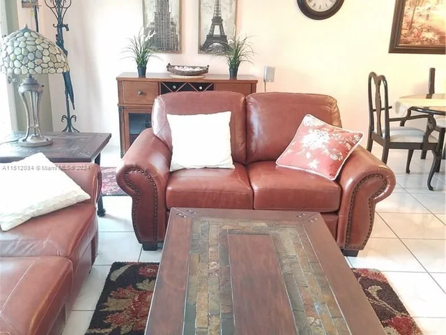 2004 Cambridge A # 2004, Deerfield Beach FL 33442