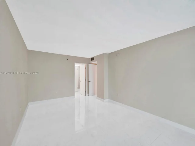 210 174th St # 1608, Sunny Isles Beach FL 33160