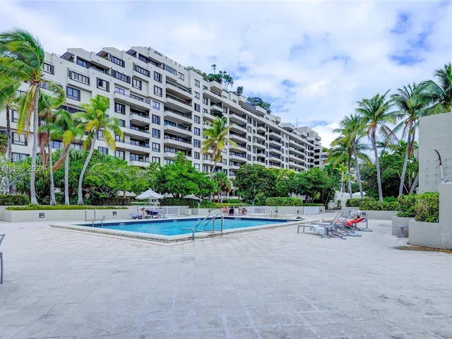 151 Crandon Blvd # 230, Key Biscayne FL 33149