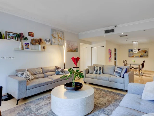 151 Crandon Blvd # 230, Key Biscayne FL 33149