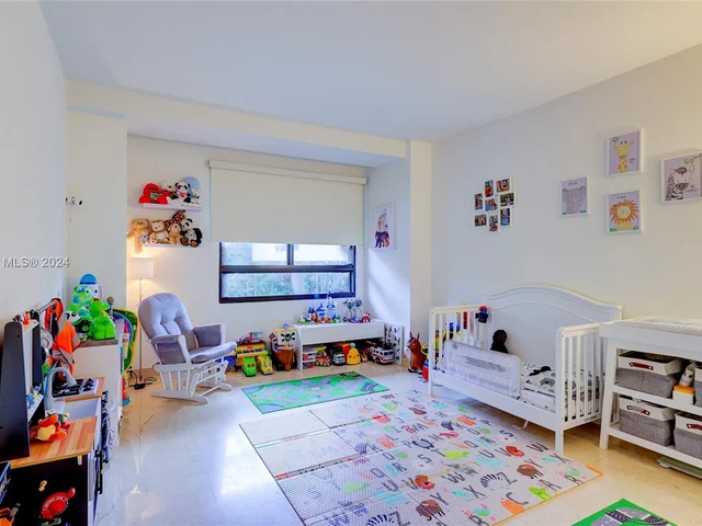 151 Crandon Blvd # 230, Key Biscayne FL 33149