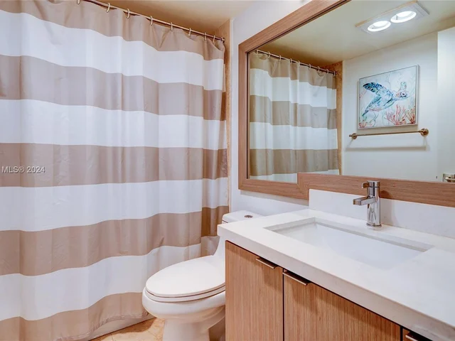 151 Crandon Blvd # 230, Key Biscayne FL 33149