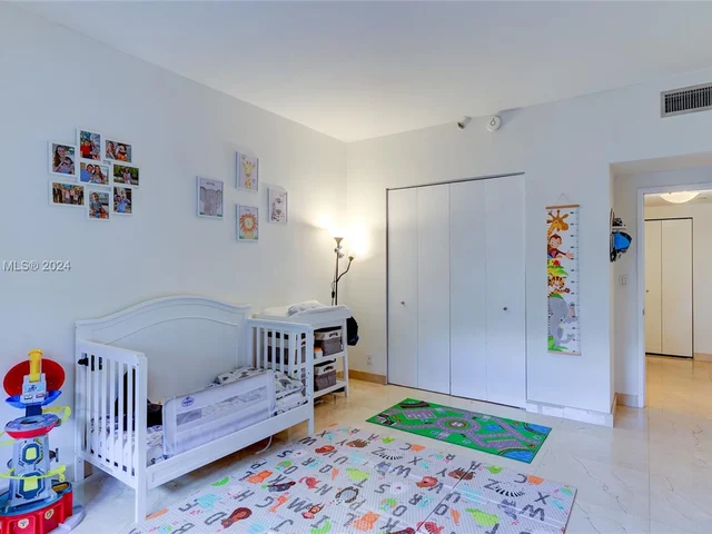 151 Crandon Blvd # 230, Key Biscayne FL 33149