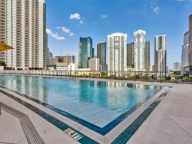 92 SW 3rd Street # 510, Miami FL 33130