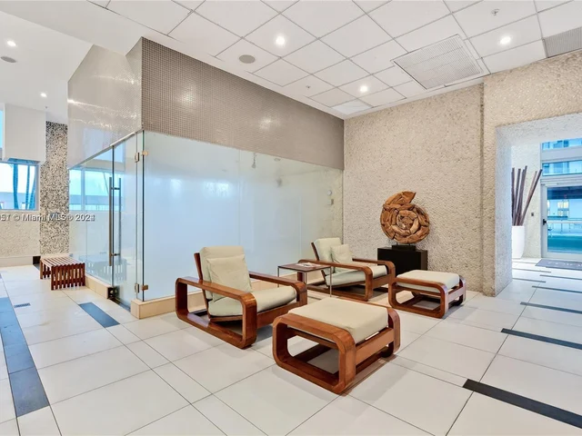 92 SW 3rd Street # 510, Miami FL 33130