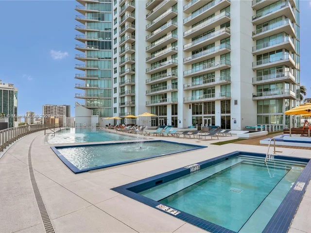 92 SW 3rd Street # 510, Miami FL 33130