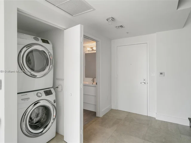 92 SW 3rd Street # 510, Miami FL 33130