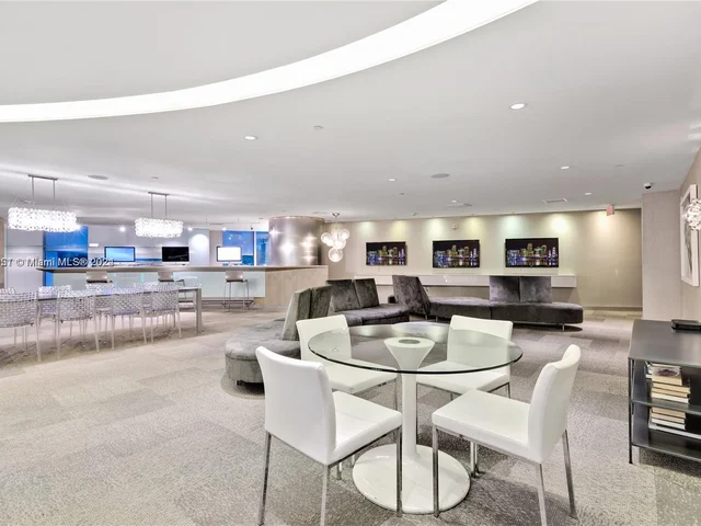 92 SW 3rd Street # 510, Miami FL 33130