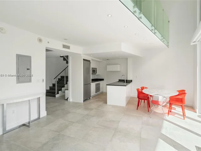 92 SW 3rd Street # 510, Miami FL 33130