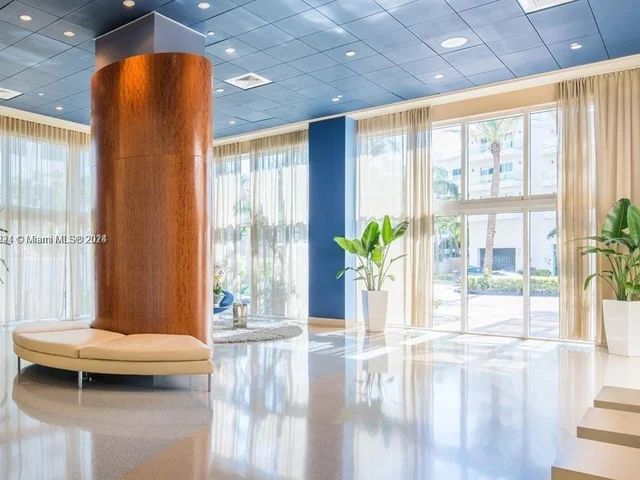 6365 Collins Ave # 4108, Miami Beach FL 33141