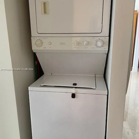 6365 Collins Ave # 4108, Miami Beach FL 33141