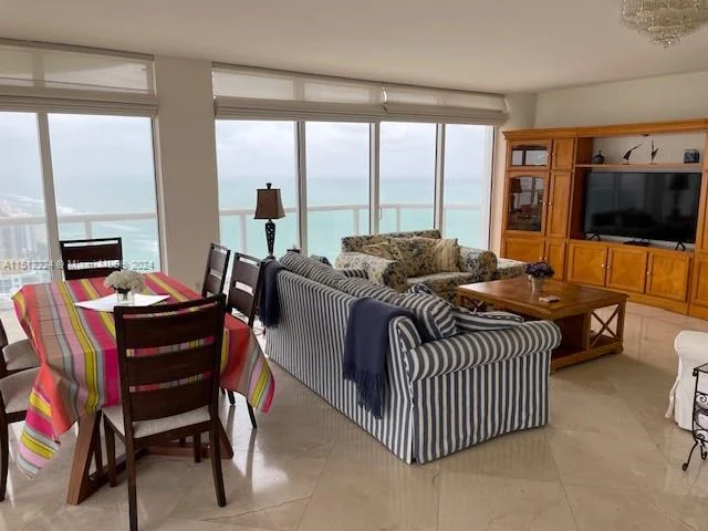 6365 Collins Ave # 4108, Miami Beach FL 33141