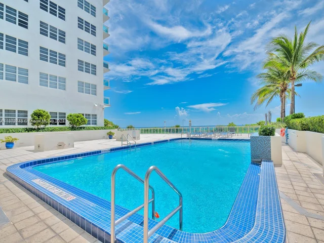 6917 Collins Ave # 1009, Miami Beach FL 33141