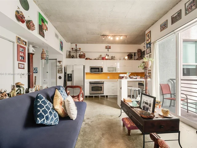 133 NE 2nd Ave # 3110, Miami FL 33132