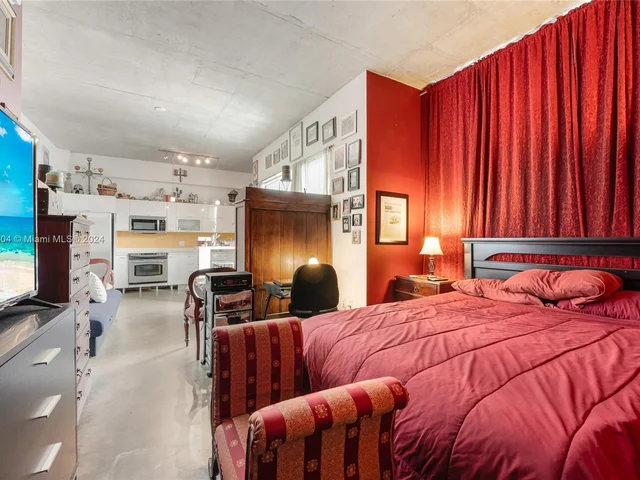 133 NE 2nd Ave # 3110, Miami FL 33132