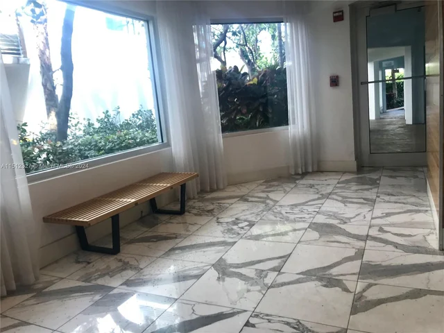 7728 Collins Ave # 16, Miami Beach FL 33141