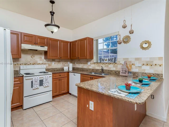 12322 SW 213th Ter, Miami FL 33177