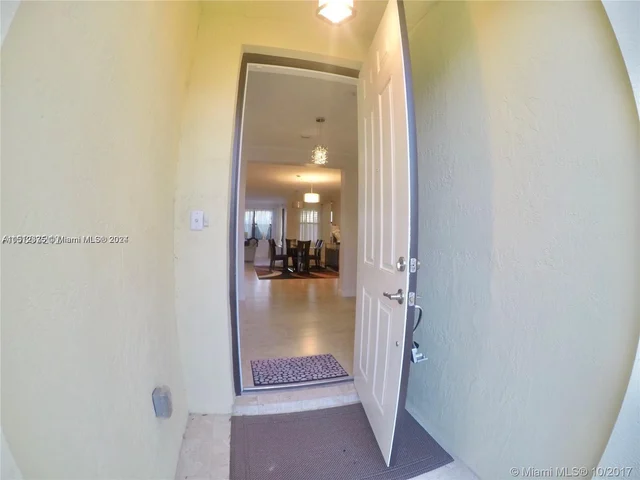 10360 NW 70th Ter # 10360, Doral FL 33178