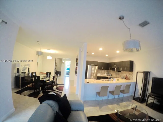 10360 NW 70th Ter # 10360, Doral FL 33178