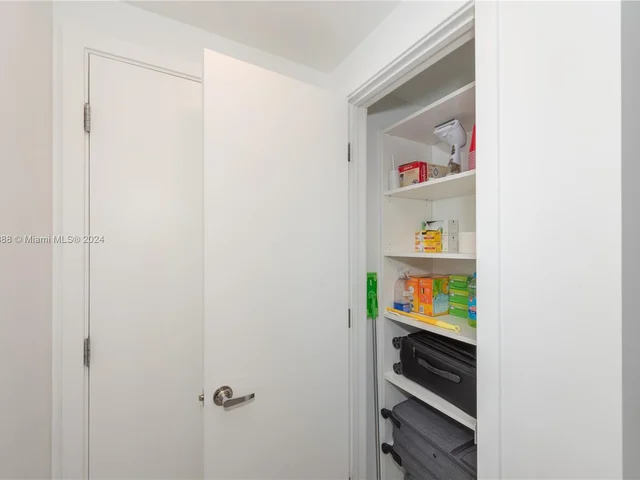 1010 Brickell Ave # 4406, Miami FL 33131