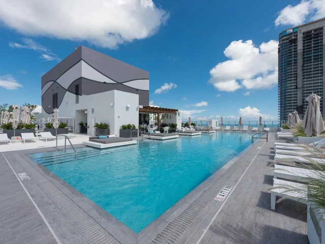 1010 Brickell Ave # 4406, Miami FL 33131