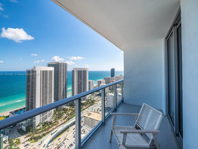 4010 S Ocean Dr # R3305, Hollywood FL 33019