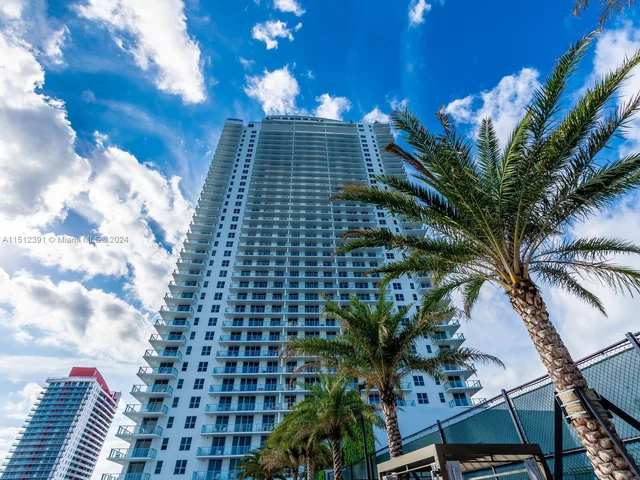 4010 S Ocean Dr # R3305, Hollywood FL 33019