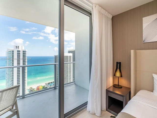 4010 S Ocean Dr # R3305, Hollywood FL 33019