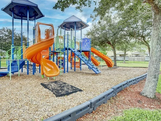 2504 SE 19th Pl # A, Homestead FL 33035