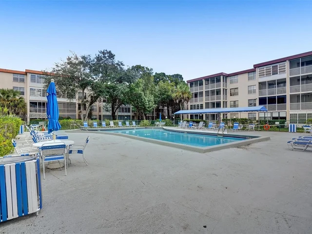 2601 NW 48th Ter # 252, Lauderdale Lakes FL 33313