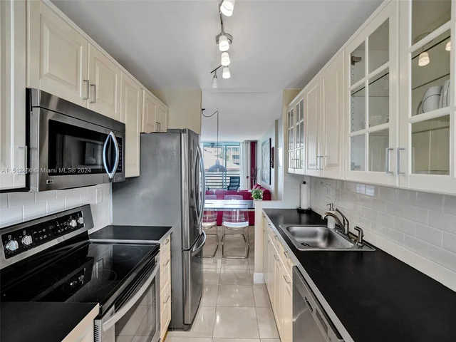 2601 NW 48th Ter # 252, Lauderdale Lakes FL 33313