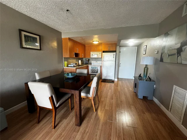 17101 NW 57th Ave # 311, Miami Gardens FL 33055