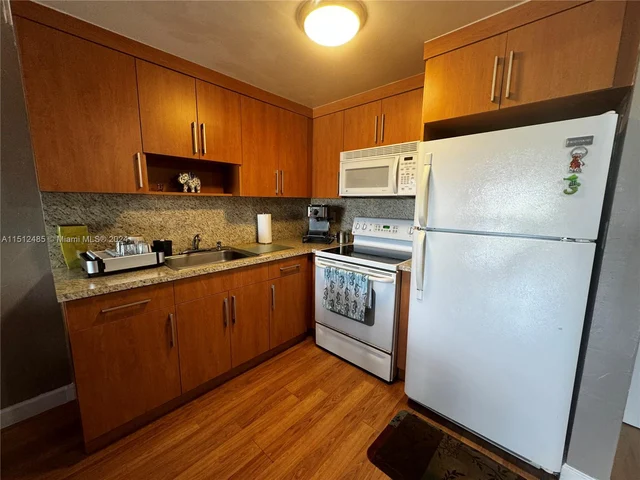 17101 NW 57th Ave # 311, Miami Gardens FL 33055