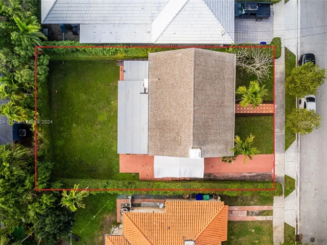 1278 SW 21st St, Miami FL 33145