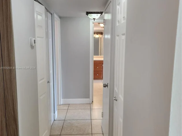 3375 N Country Club Dr # 304, Aventura FL 33180