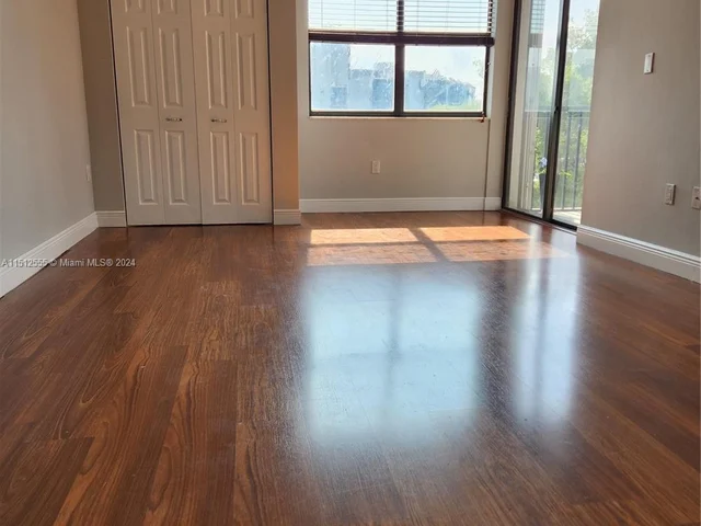 3375 N Country Club Dr # 304, Aventura FL 33180