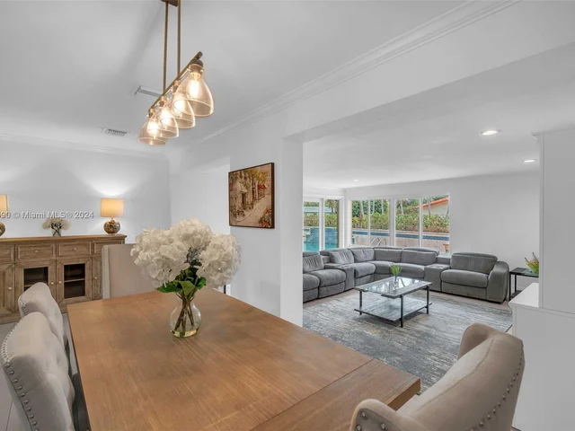 1206 Adams St, Hollywood FL 33019