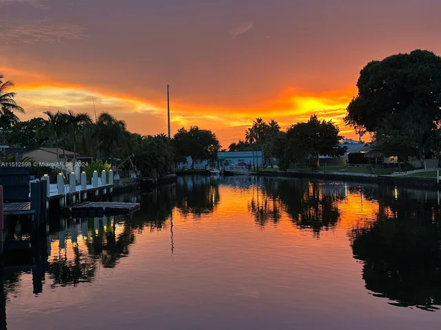 2841 NE 14th Ave, Wilton Manors FL 33334