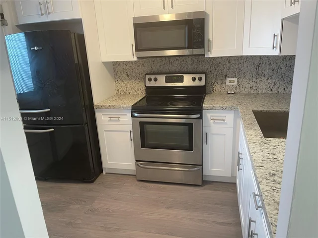 443 NE 195th St # 441, Miami FL 33179