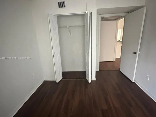 470 S Park Rd # 208, Hollywood FL 33021