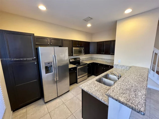 9341 SW 171st Ave # 9341, Miami FL 33196