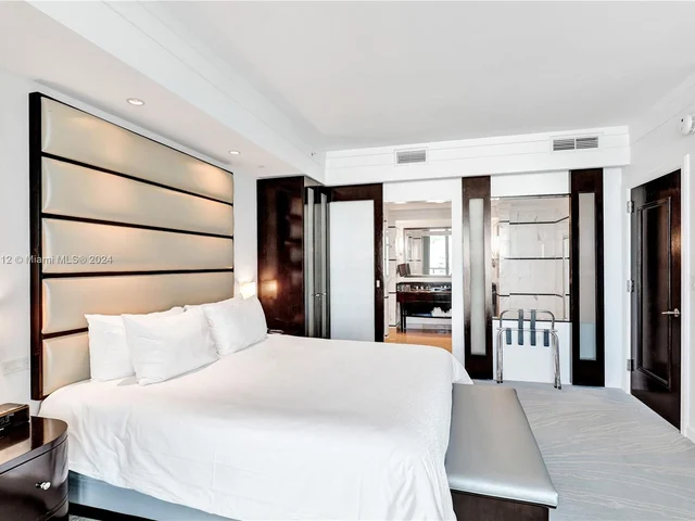 4391 Collins Ave # 1607, Miami Beach FL 33140