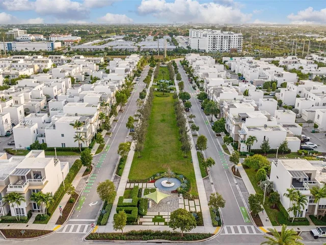 6671 NW 105th Ave, Doral FL 33178