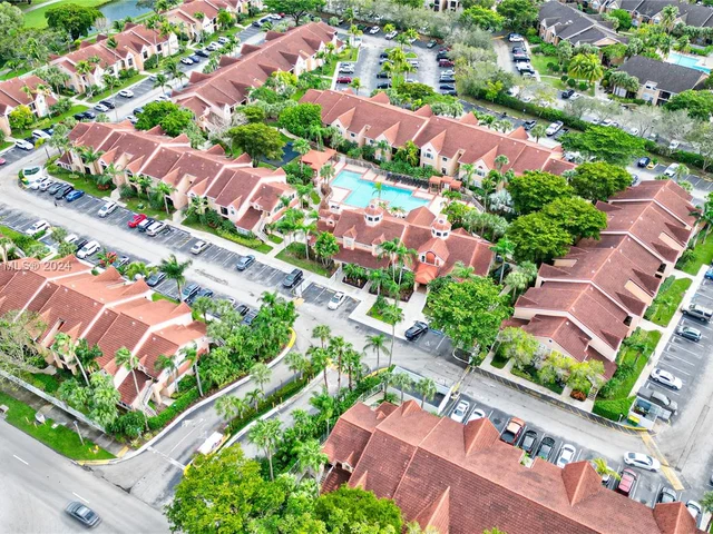 10581 SW 155th Ct # 1222, Miami FL 33196