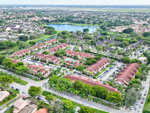 10581 SW 155th Ct # 1222, Miami FL 33196